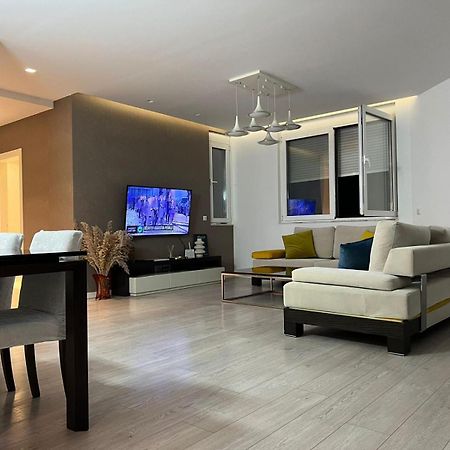 Tirana Loft Living Apartment ภายนอก รูปภาพ