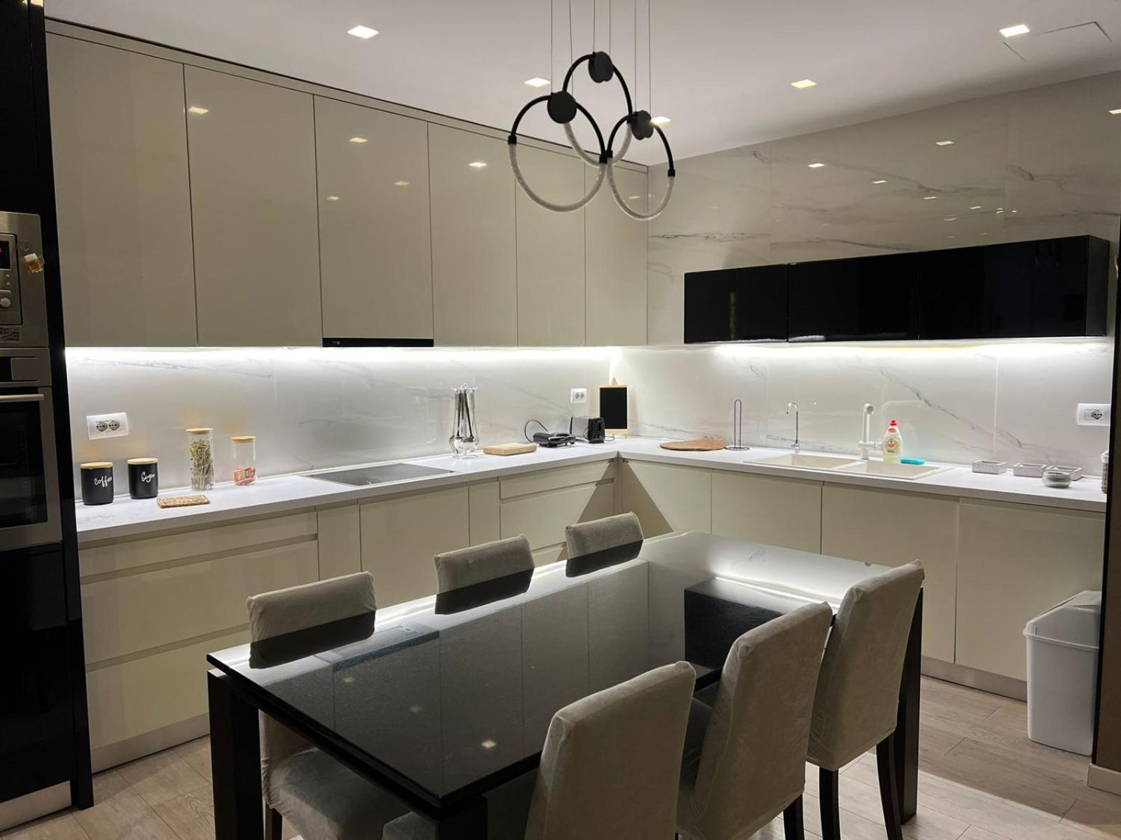 Tirana Loft Living Apartment ภายนอก รูปภาพ