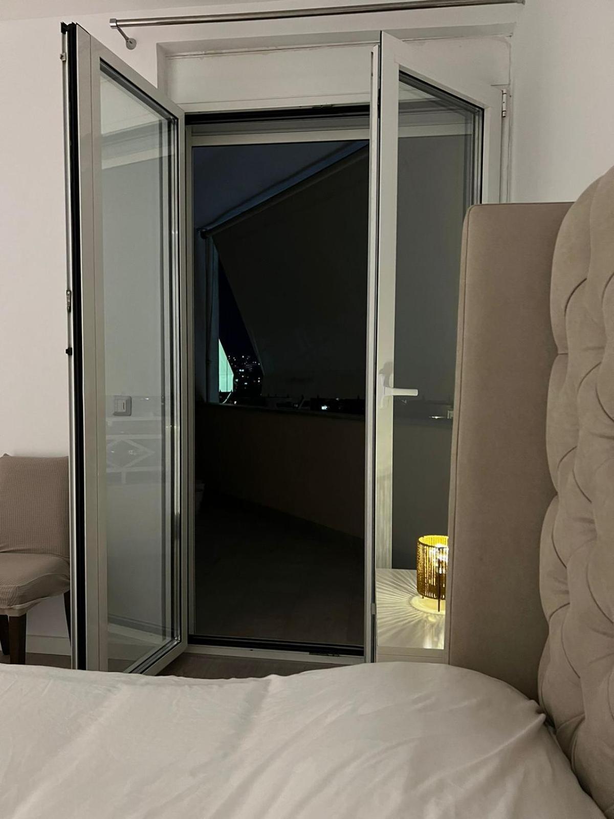 Tirana Loft Living Apartment ภายนอก รูปภาพ